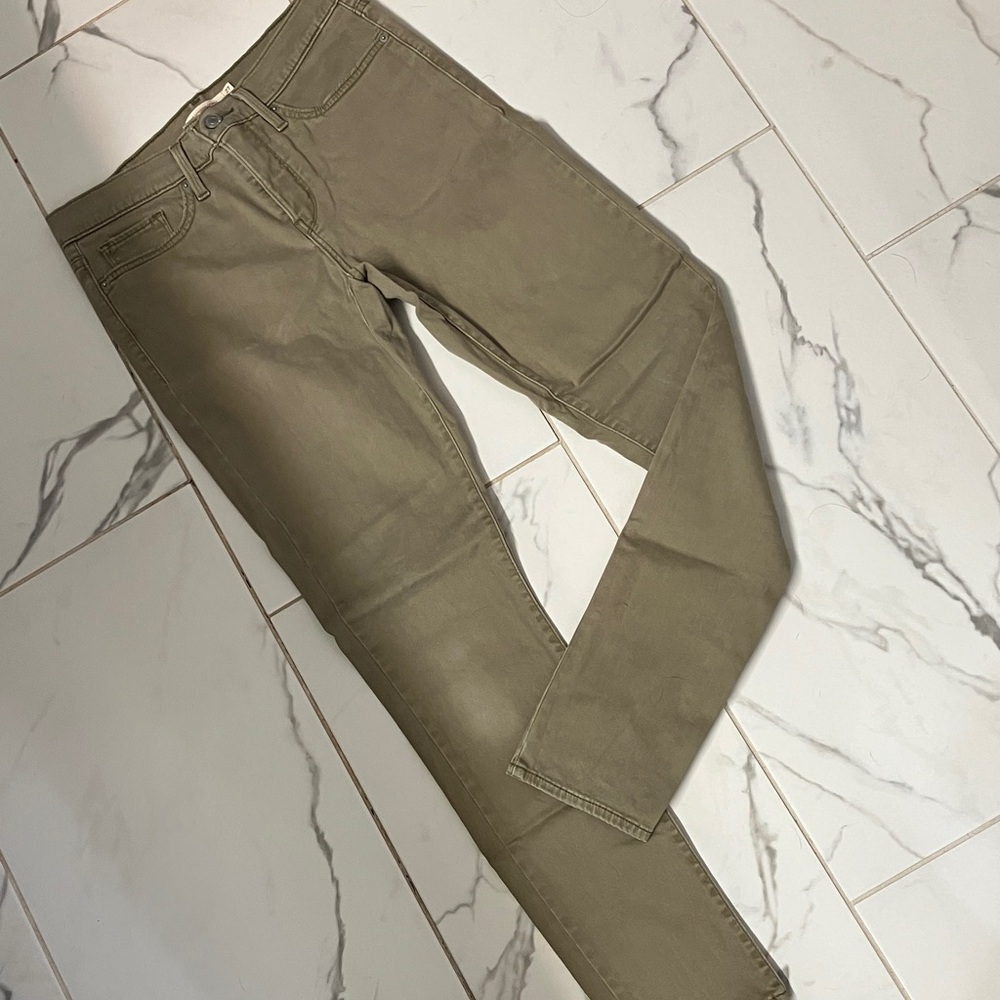 Levi's Women's Skinny Jeans in Olive